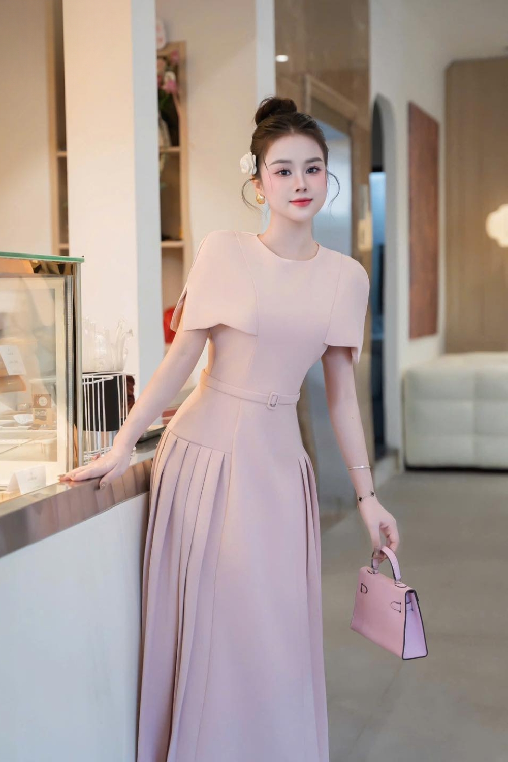 Alternative view of Feminine Dress with Ladylike Style